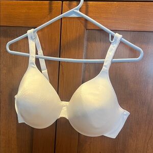 Playtex Smooth White Bra